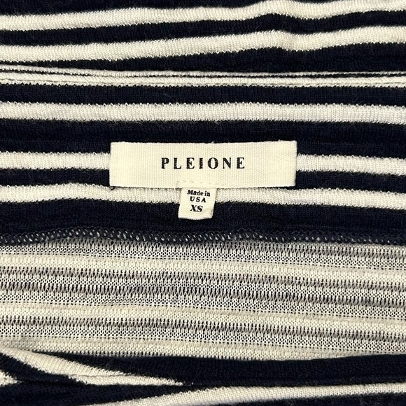 ANTHROPOLOGIE Pleione Striped Flare Sleeve Top - Picture 8 of 9